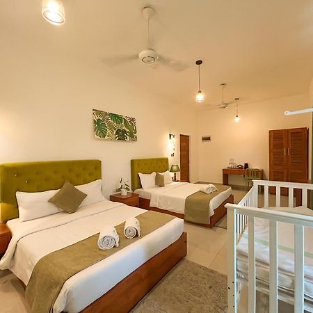 J Leaf Hotel By Blue Bird Negombo Zewnętrze zdjęcie