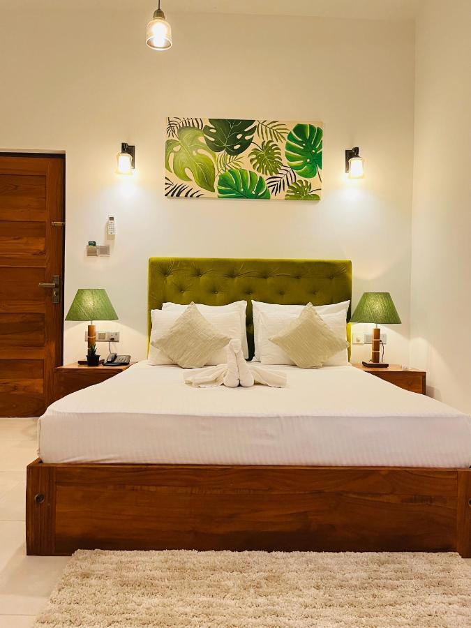 J Leaf Hotel By Blue Bird Negombo Zewnętrze zdjęcie