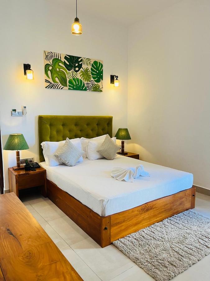 J Leaf Hotel By Blue Bird Negombo Zewnętrze zdjęcie