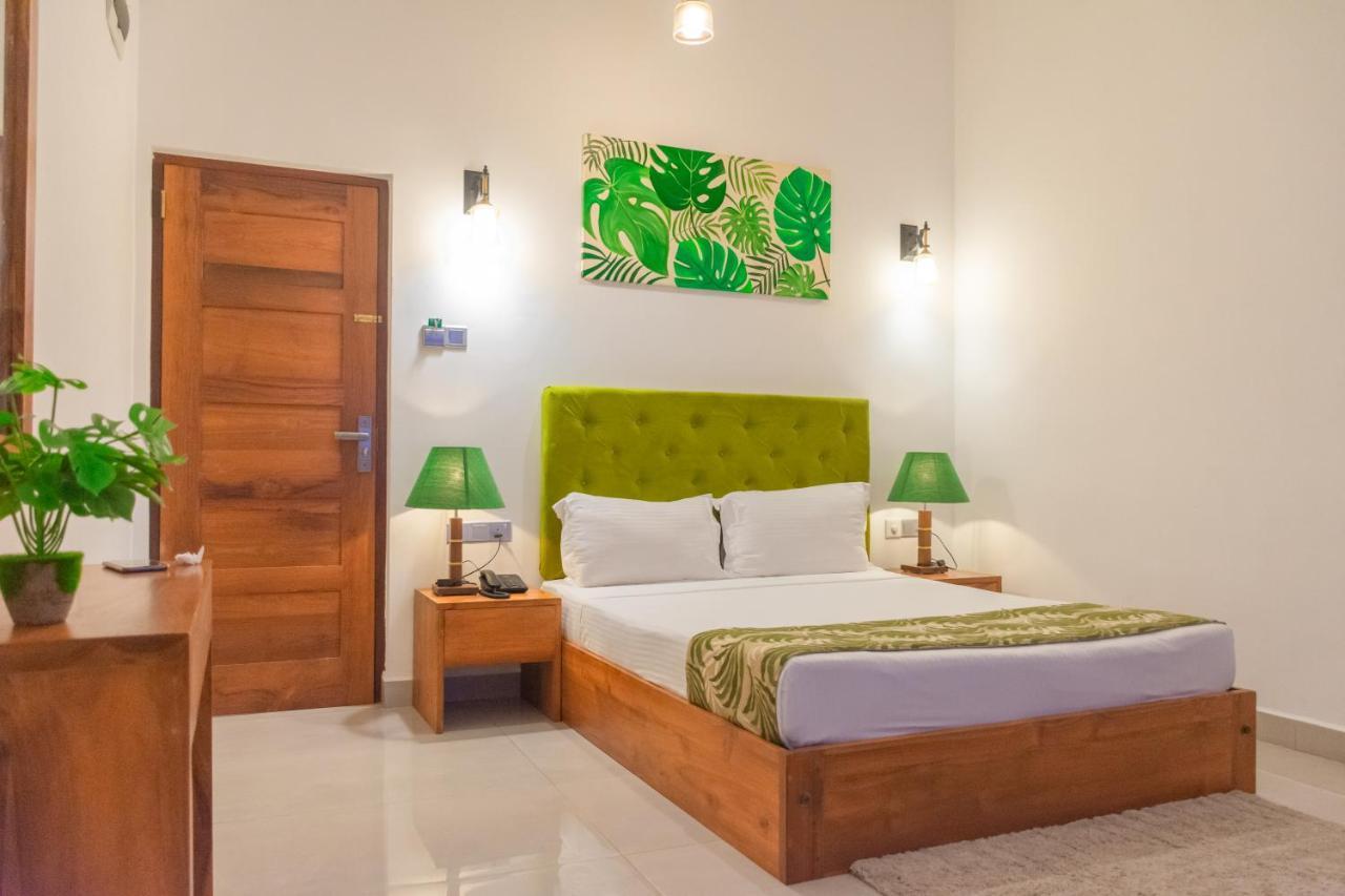 J Leaf Hotel By Blue Bird Negombo Zewnętrze zdjęcie