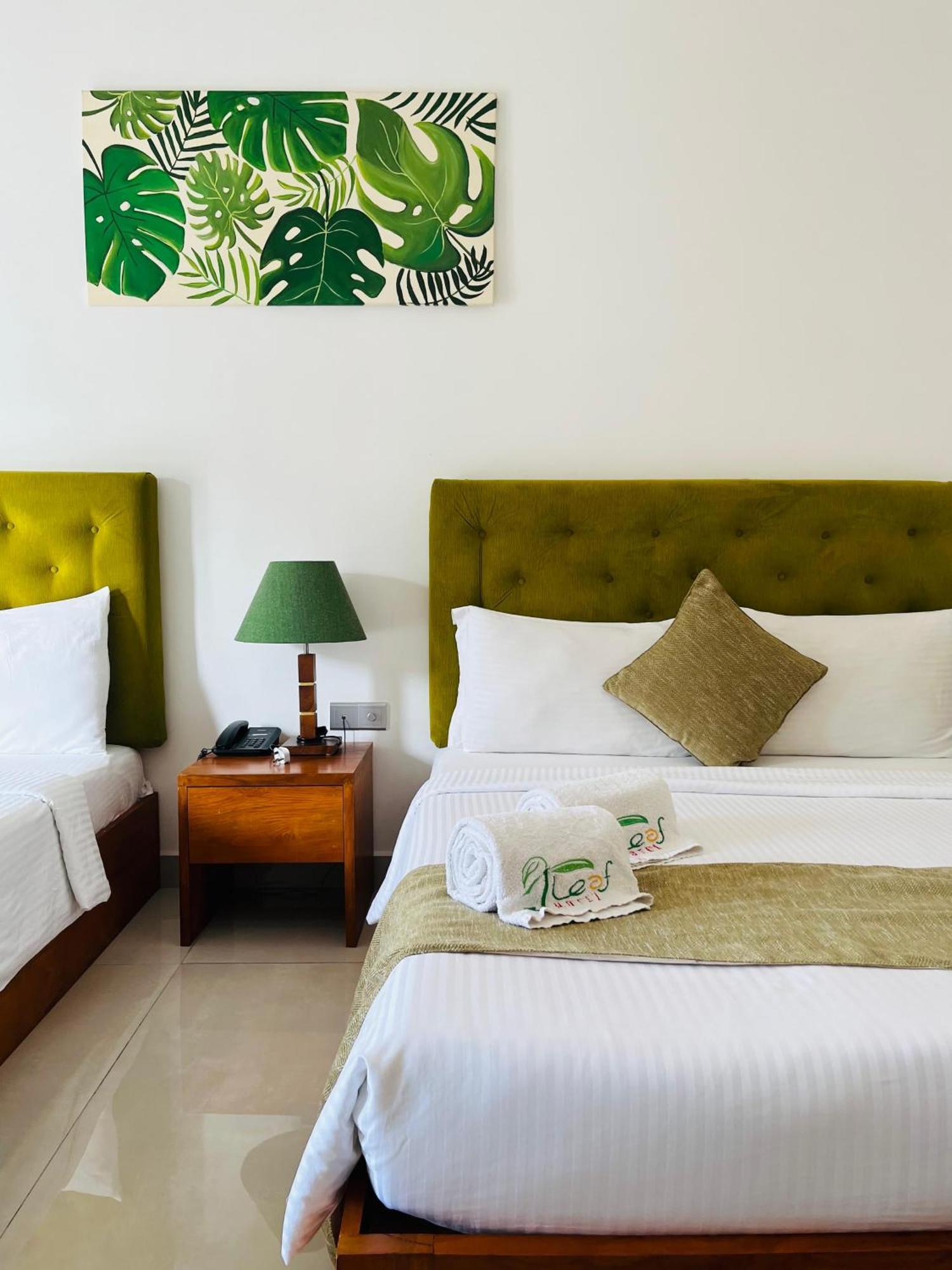 J Leaf Hotel By Blue Bird Negombo Zewnętrze zdjęcie