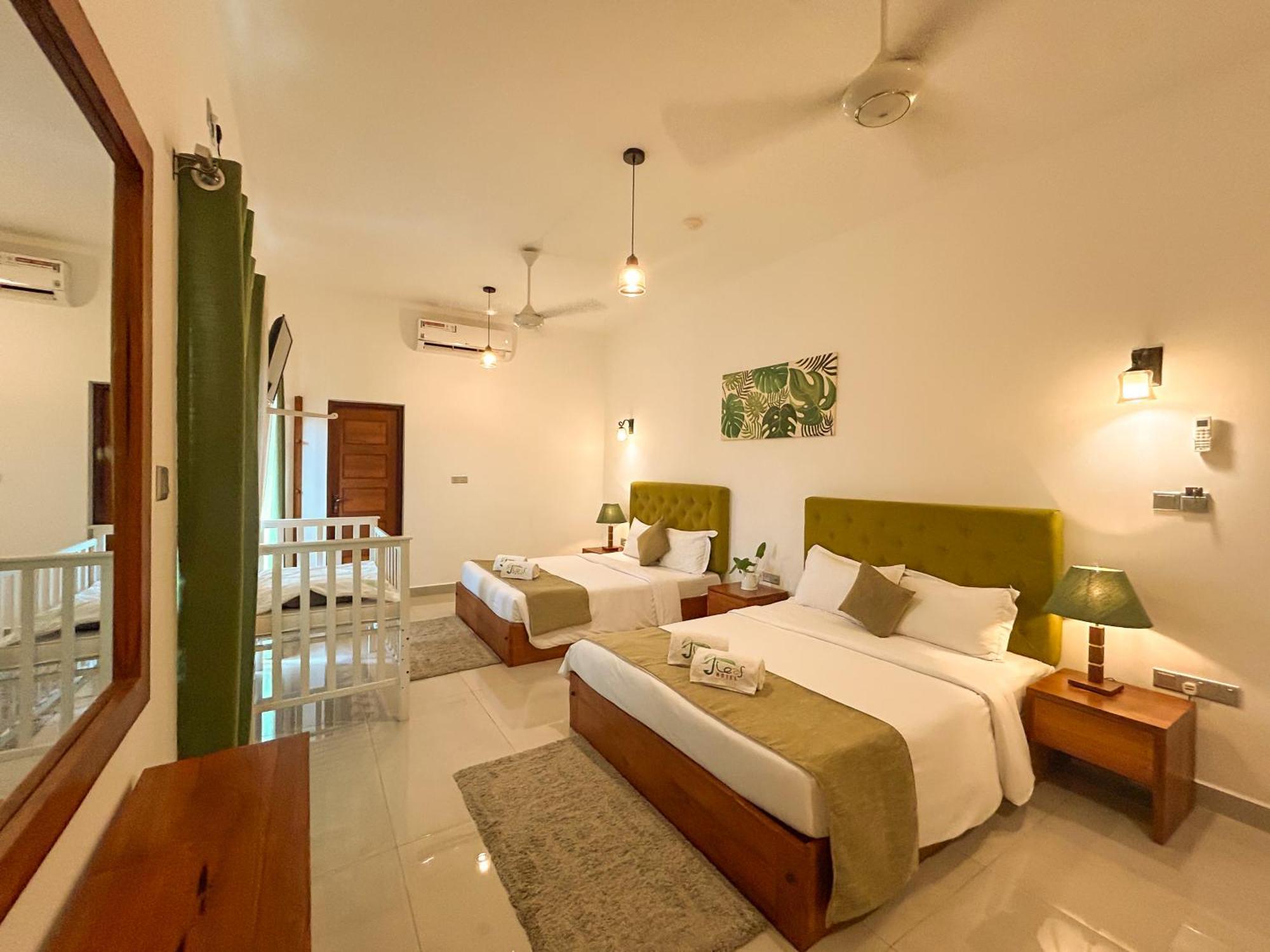 J Leaf Hotel By Blue Bird Negombo Zewnętrze zdjęcie
