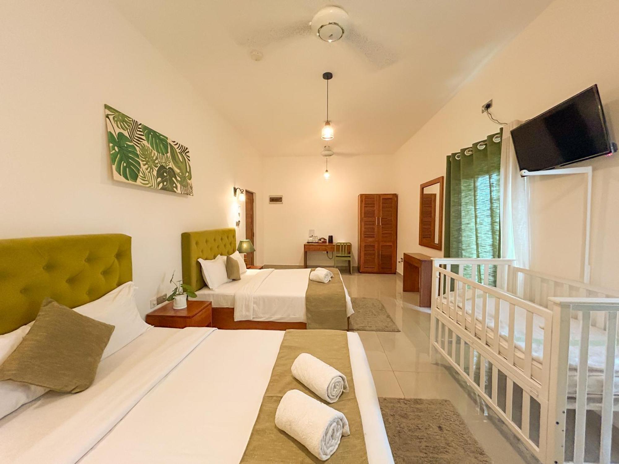 J Leaf Hotel By Blue Bird Negombo Zewnętrze zdjęcie